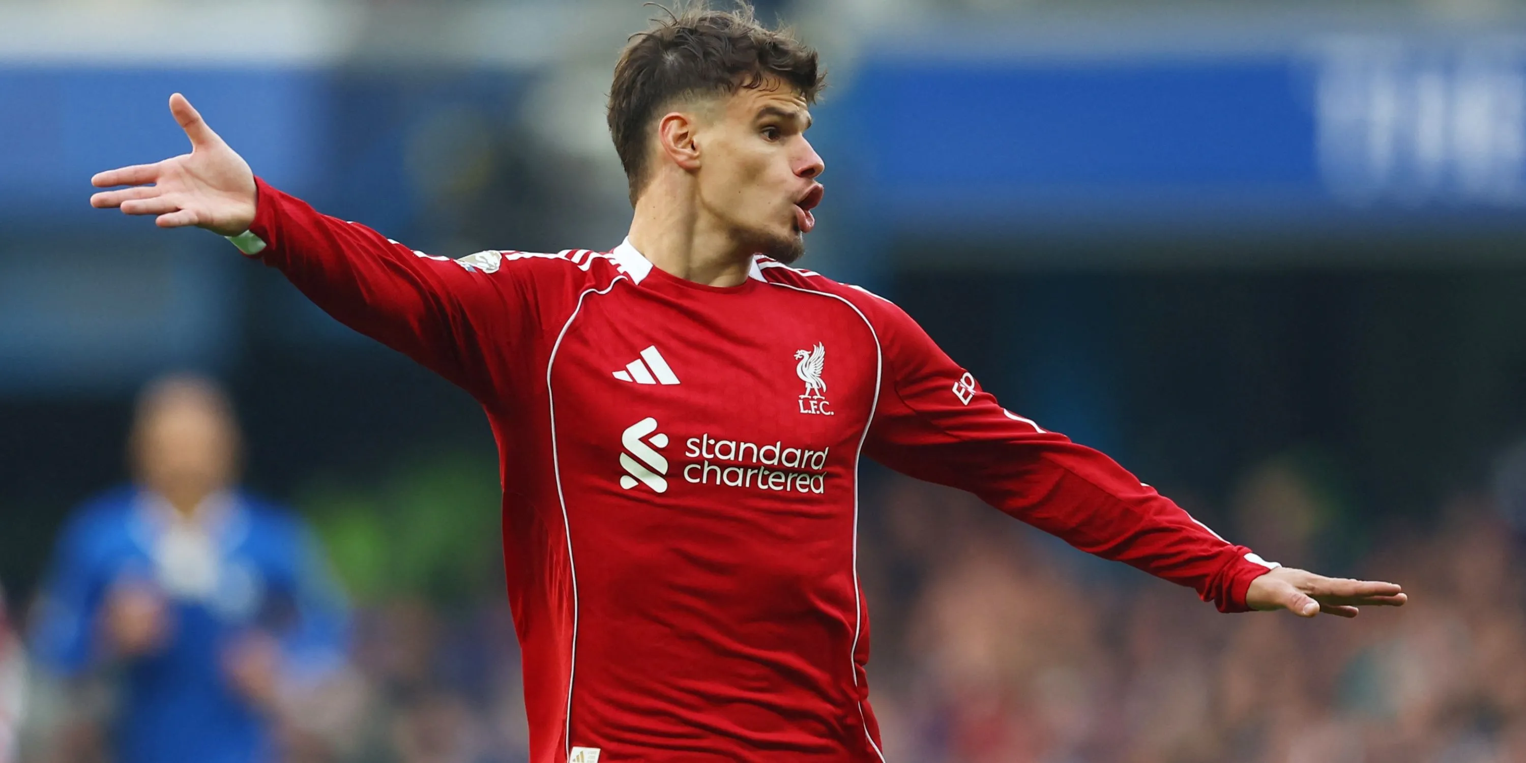 Kerkez của Liverpool trong một trận đấu